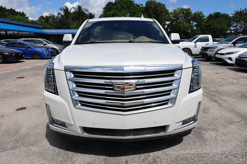 2020 Cadillac Escalade ESV Platinum photo 8