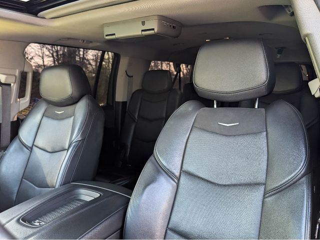 2020 Cadillac Escalade ESV 4WD 4dr Luxury - 22995178 - 14