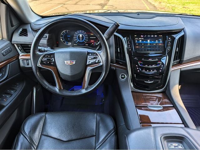 2020 Cadillac Escalade ESV 4WD 4dr Luxury - 22995178 - 22