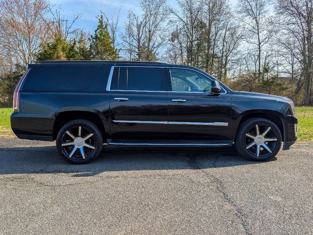 2020 Cadillac Escalade ESV 4WD 4dr Luxury - 22995178 - 3