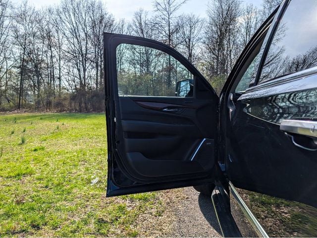2020 Cadillac Escalade ESV 4WD 4dr Luxury - 22995178 - 7
