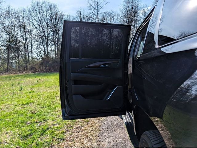2020 Cadillac Escalade ESV 4WD 4dr Luxury - 22995178 - 8
