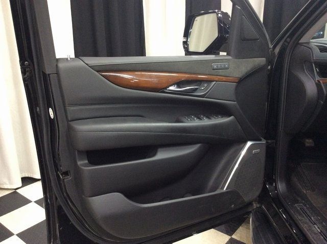 2020 Cadillac Escalade ESV 4WD 4dr Luxury - 21667276 - 6