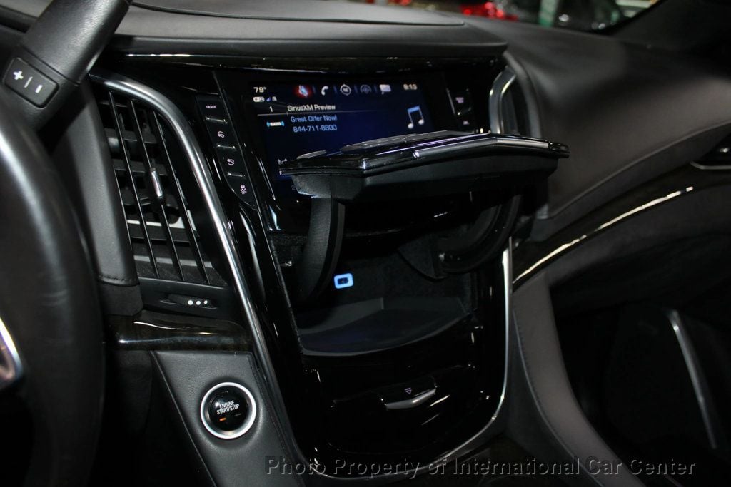 2020 Cadillac Escalade ESV Platinum photo 10