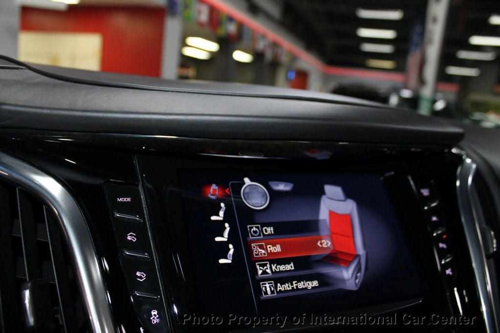 2020 Cadillac Escalade ESV Platinum photo 14