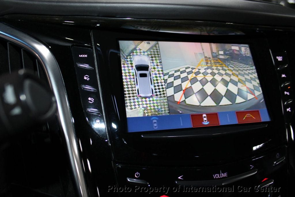2020 Cadillac Escalade ESV Platinum photo 15