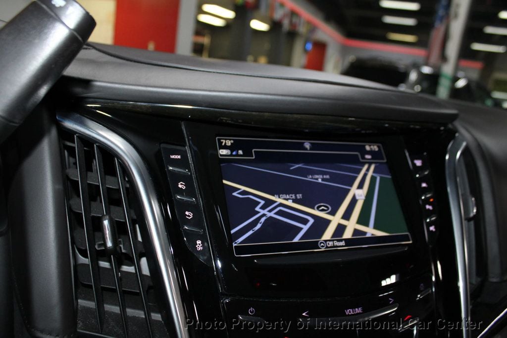 2020 Cadillac Escalade ESV Platinum photo 16