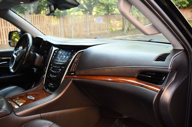 2020 Cadillac Escalade ESV 4WD 4dr Premium Luxury - 22355448 - 26
