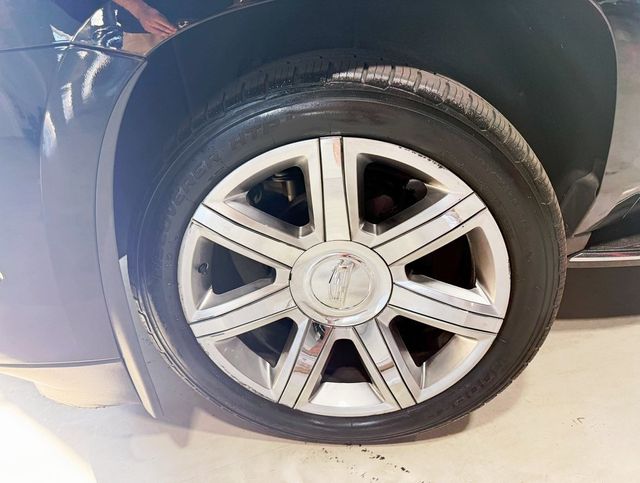 2020 Cadillac Escalade ESV 4WD 4dr Premium Luxury - 22926018 - 1