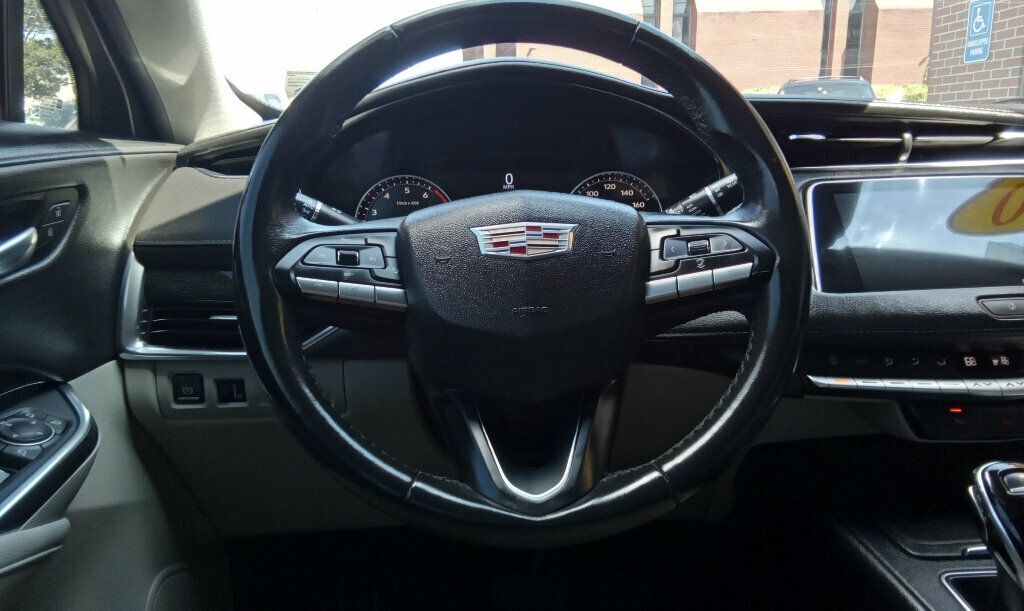 2020 Cadillac XT4 Premium Luxury photo 14