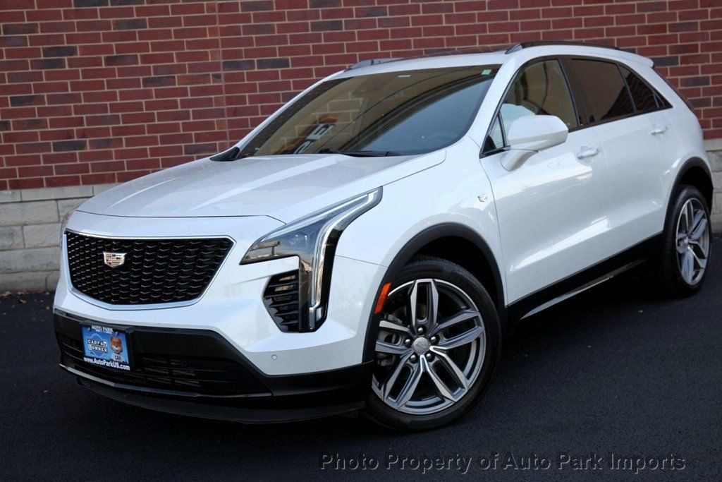 2020 Cadillac XT4 Sport photo 3
