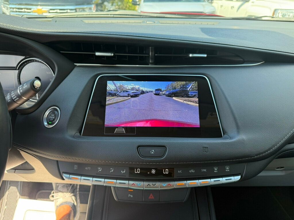 2020 Cadillac XT4 Luxury photo 4