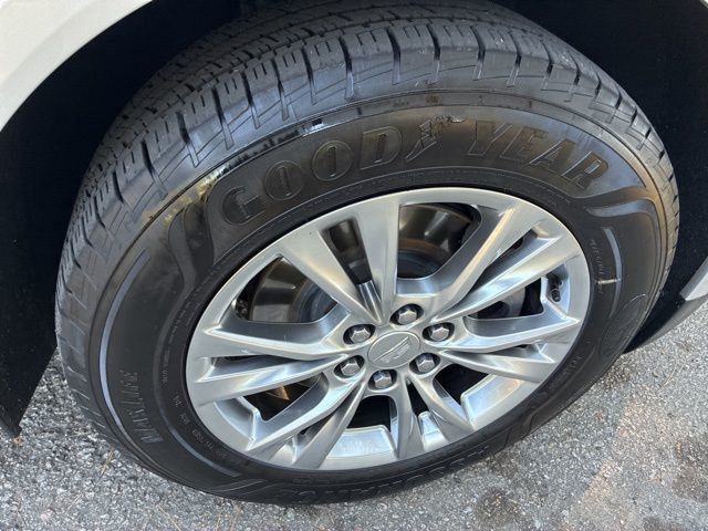 2020 Cadillac XT5 AWD 4dr Premium Luxury - 23017091 - 15
