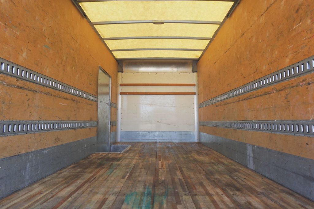 2020 Chevrolet 5500 XD (16ft Box with Lift Gate) - 22981283 - 12