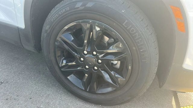 2020 Chevrolet Blazer 2LT Sport Utility 4D - 23041522 - 3