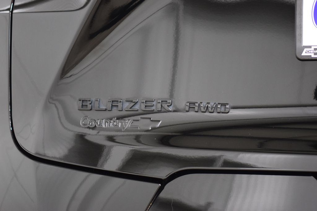 2020 Chevrolet Blazer AWD 4dr RS - 23040404 - 22
