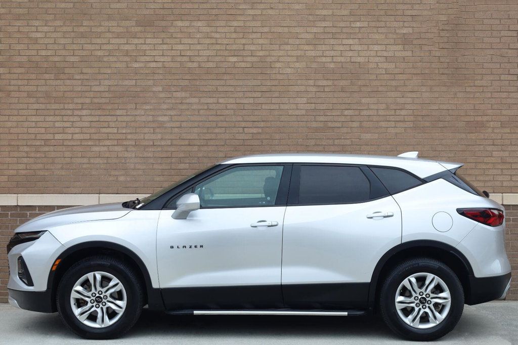 Chevrolet Blazer photo 2