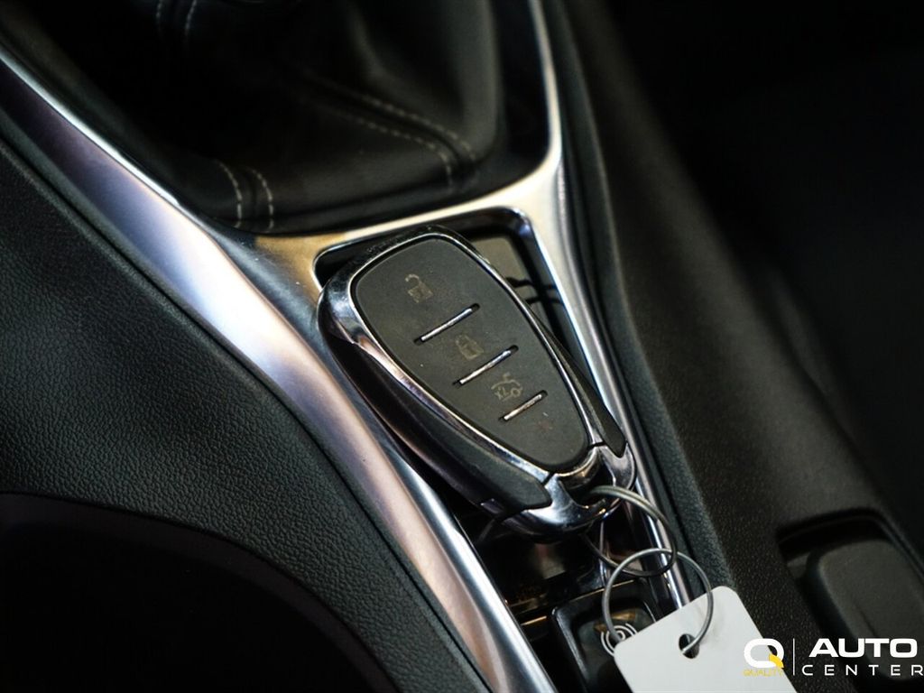 2020 Chevrolet Camaro  - 23045378 - 21