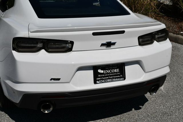 2020 Chevrolet Camaro 2 Door Coupe 1LT W/RS Package - 23002705 - 9