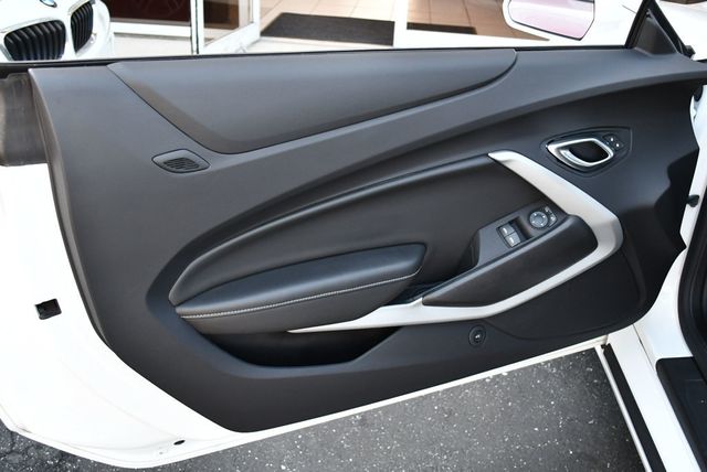 2020 Chevrolet Camaro 2 Door Coupe 1LT W/RS Package - 23002705 - 36