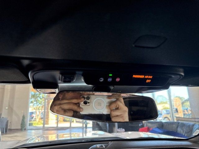 2020 Chevrolet Camaro 2dr Convertible 1LT - 22941388 - 17