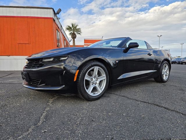 2020 Chevrolet Camaro 2dr Convertible 1LT - 22683537 - 0