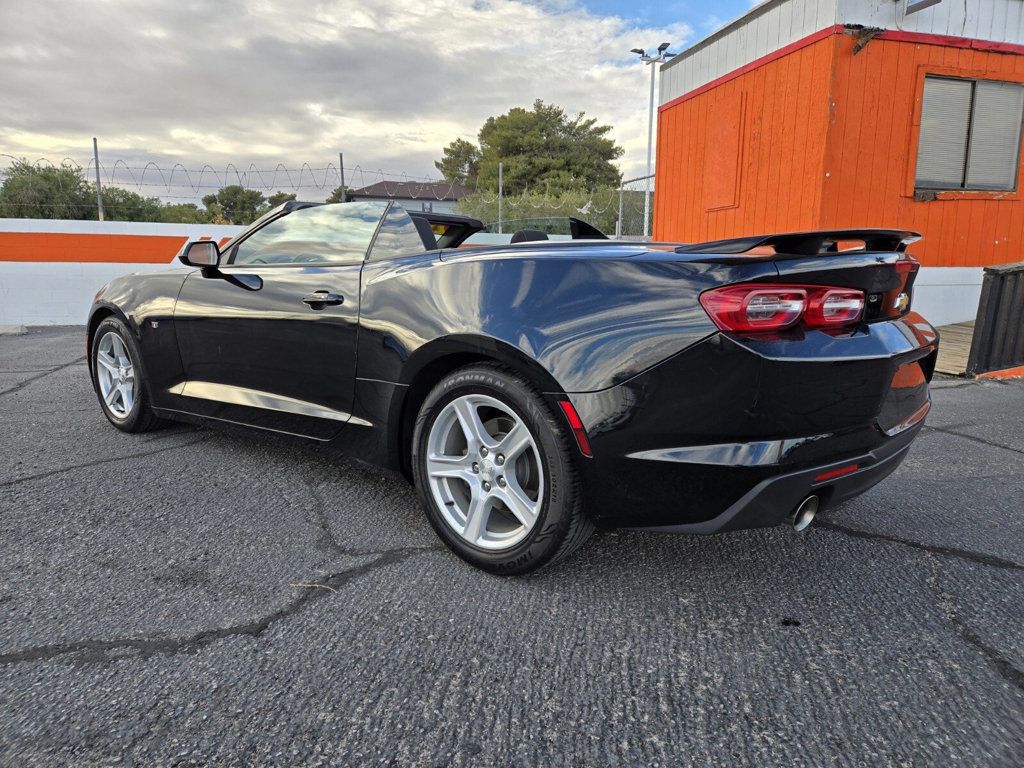 2020 Chevrolet Camaro 2dr Convertible 1LT - 22683537 - 2