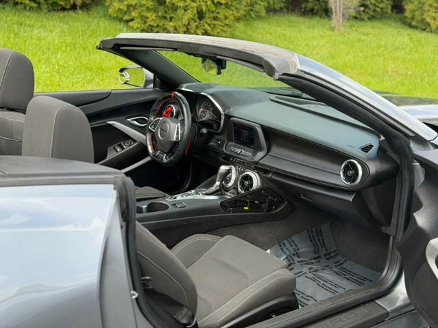 2020 Chevrolet Camaro 2dr Convertible 1LT - 23015213 - 20
