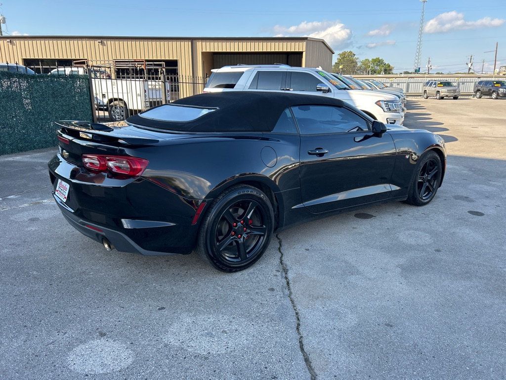 2020 Chevrolet Camaro 1LT photo 4