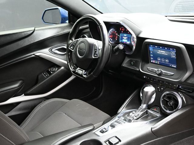2020 Chevrolet Camaro 2dr Convertible 1LT - 23066843 - 15