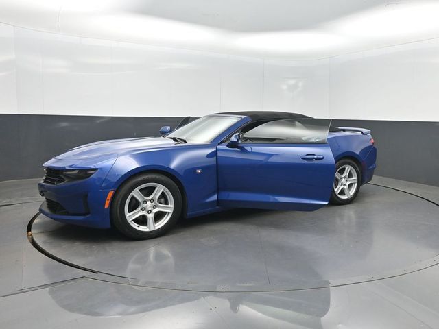 2020 Chevrolet Camaro 2dr Convertible 1LT - 23066843 - 32
