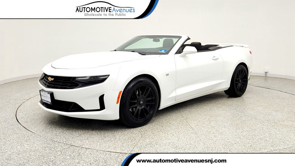2020 Chevrolet Camaro 2dr Convertible 1LT w/ Upgraded Engine & Tranmission - 23019527 | Video 1