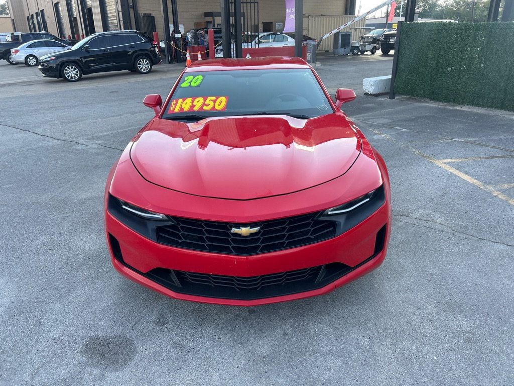 2020 Chevrolet Camaro Coupe 1LT photo 2