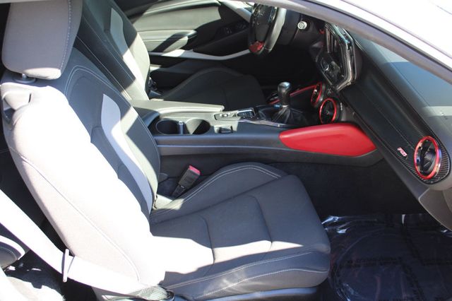 2020 Chevrolet Camaro 2dr Coupe 1LT - 22773033 - 9