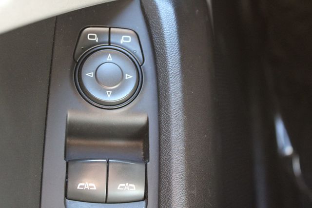 2020 Chevrolet Camaro 2dr Coupe 1LT - 22773033 - 16