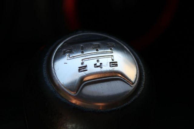 2020 Chevrolet Camaro 2dr Coupe 1LT - 22773033 - 24