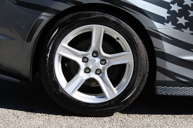 2020 Chevrolet Camaro 2dr Coupe 1LT - 22773033 - 33