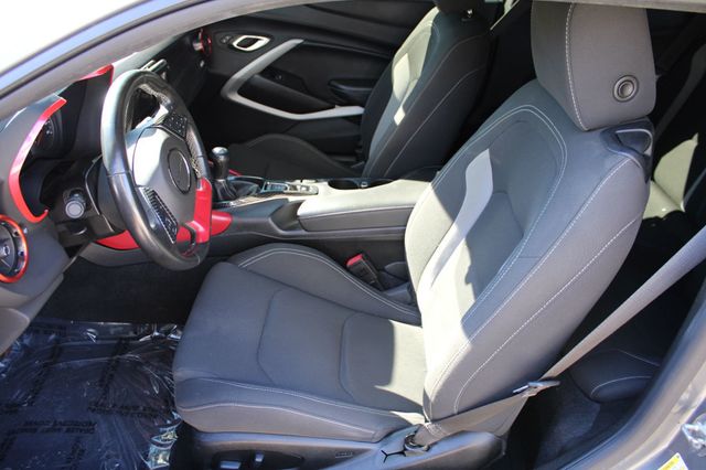 2020 Chevrolet Camaro 2dr Coupe 1LT - 22773033 - 8