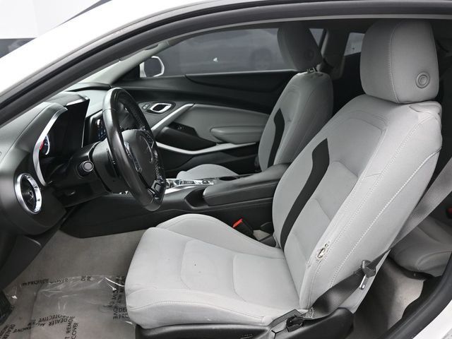 2020 Chevrolet Camaro 2dr Coupe 1LT - 22992921 - 10