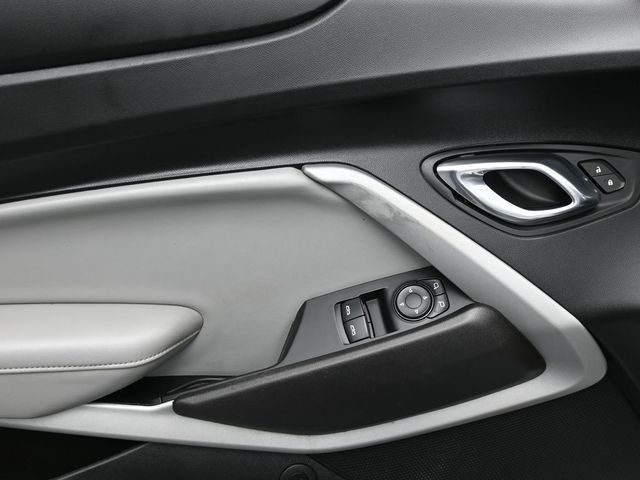 2020 Chevrolet Camaro 2dr Coupe 1LT - 22992921 - 11