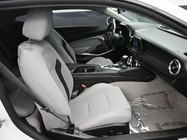 2020 Chevrolet Camaro 2dr Coupe 1LT - 22992921 - 14