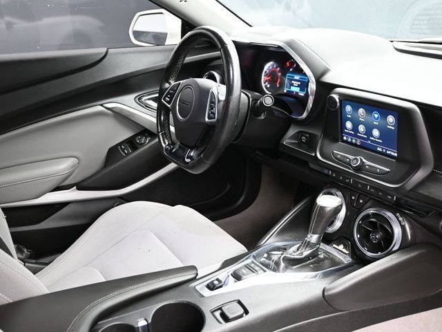 2020 Chevrolet Camaro 2dr Coupe 1LT - 22992921 - 15