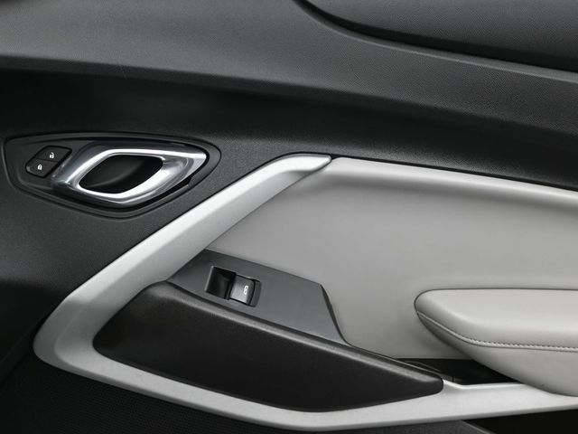 2020 Chevrolet Camaro 2dr Coupe 1LT - 22992921 - 16