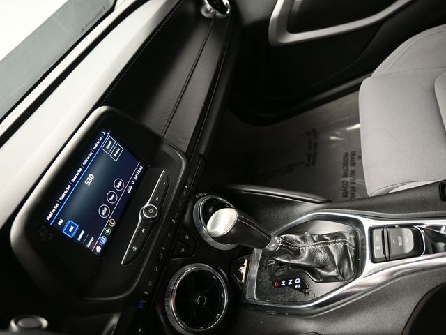 2020 Chevrolet Camaro 2dr Coupe 1LT - 22992921 - 19