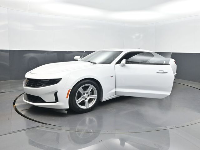 2020 Chevrolet Camaro 2dr Coupe 1LT - 22992921 - 31