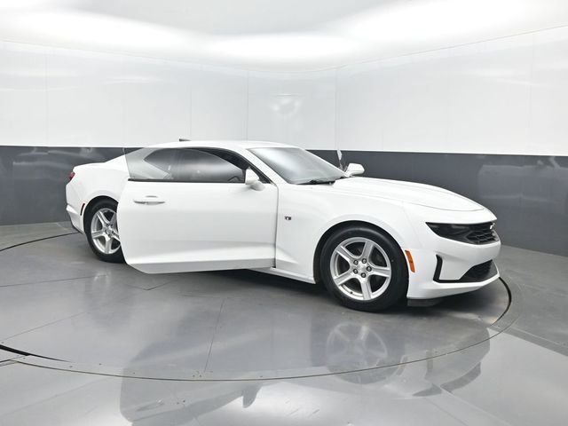 2020 Chevrolet Camaro 2dr Coupe 1LT - 22992921 - 33