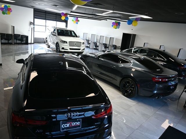 2020 Chevrolet Camaro 2dr Coupe 1LT - 22992921 - 5