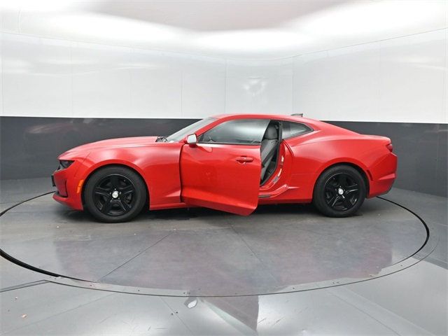 2020 Chevrolet Camaro 2dr Coupe 1LT - 22868671 - 28