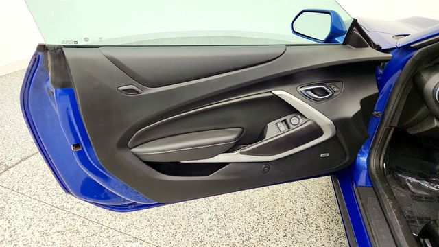 2020 Chevrolet Camaro 2dr Coupe 1LT - 23008109 - 9