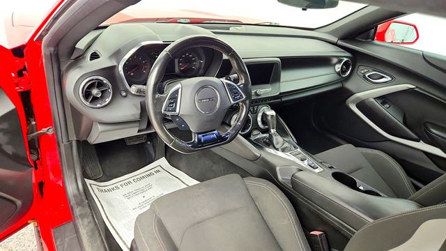 2020 Chevrolet Camaro 2dr Coupe 1LT w/ Auto Trans, Trans Cooler & Remote Start - 23021493 - 10